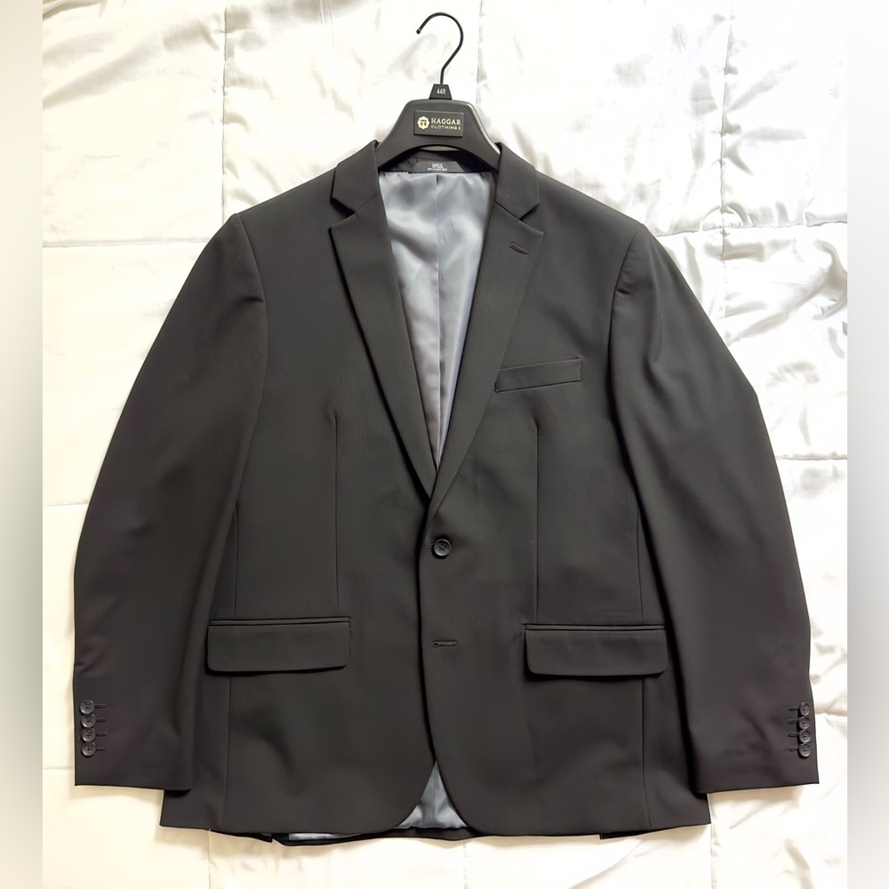 Haggar Full Suit Slim Fit 44R Black (pants incl.)